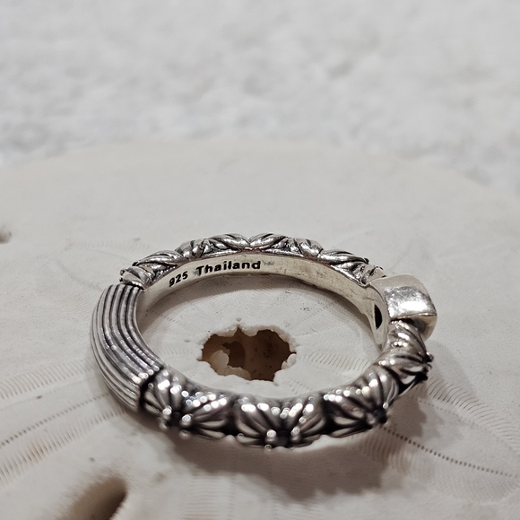 Stephen Dweck Diamonds Rhodolite Garnet Florette Ring - Picture 10 of 14